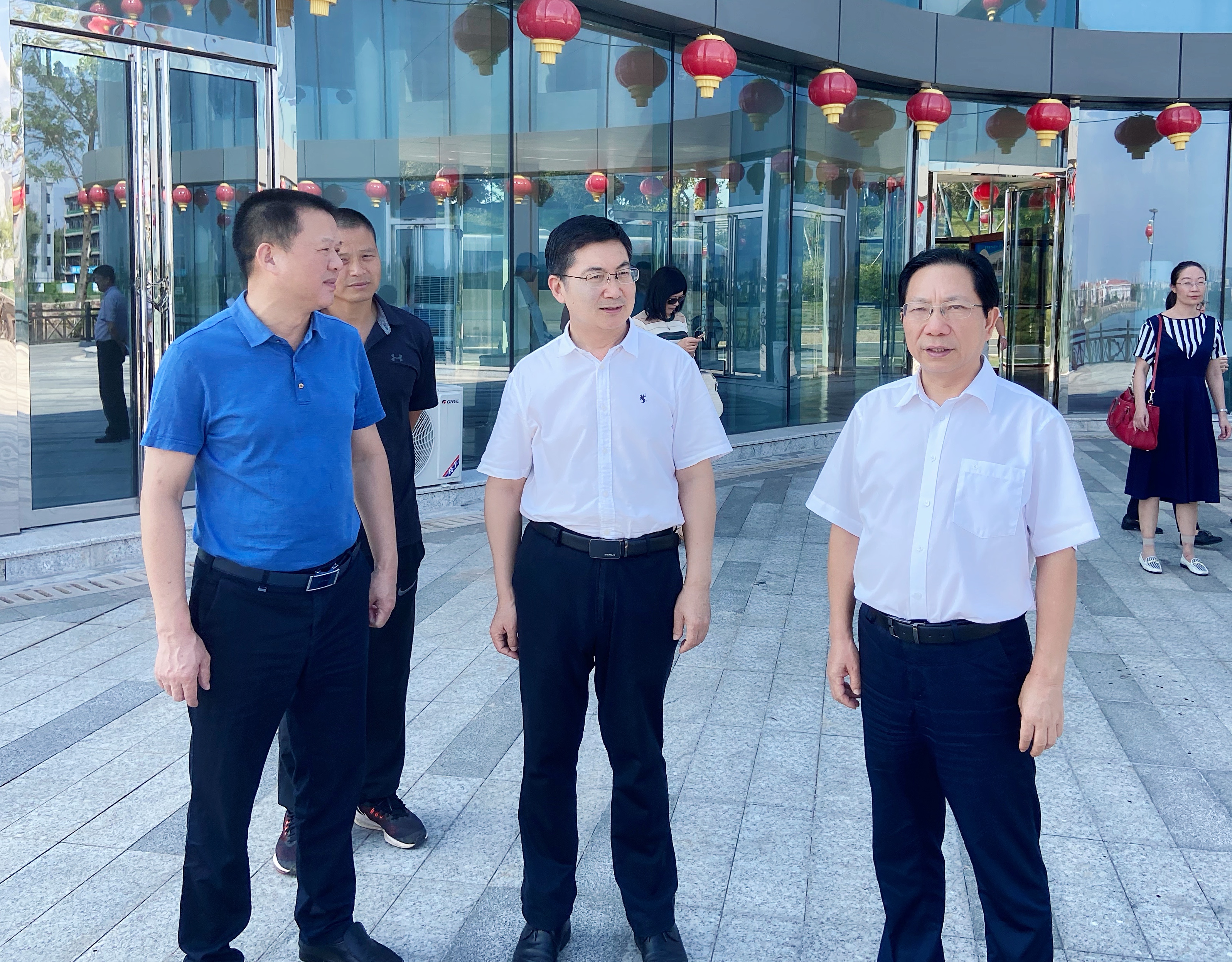 9.13生態(tài)環(huán)境部南京環(huán)境科學研究所來岳調研.jpg 9.13生態(tài)環(huán)境部南京環(huán)境科學研究所來岳調研.jpg